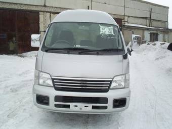 2003 Nissan Caravan Pics