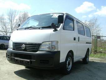 2003 Nissan Caravan Pictures