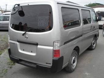 2003 Nissan Caravan Pictures