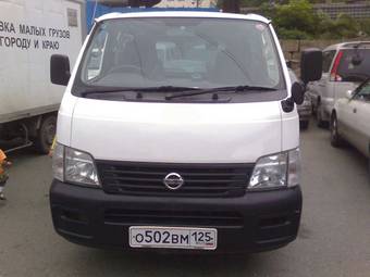 2003 Nissan Caravan Pictures