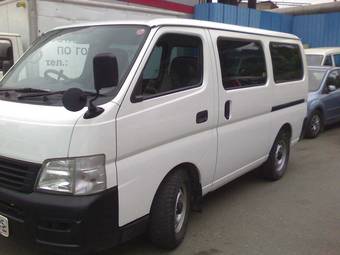 2003 Nissan Caravan Pictures