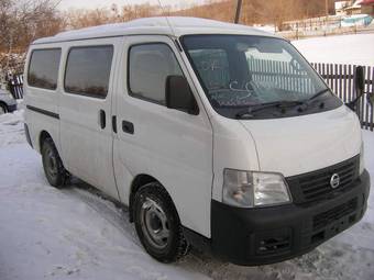 2004 Nissan Caravan Pics