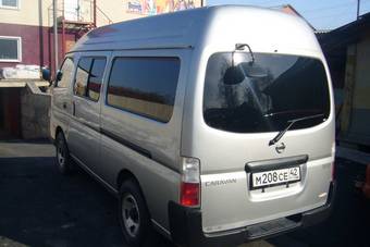 2004 Nissan Caravan Pics