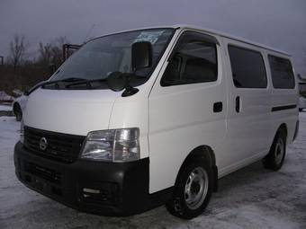 2005 Nissan Caravan Pictures