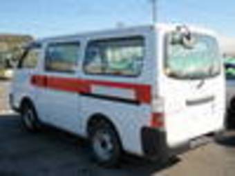 2005 Nissan Caravan Pictures