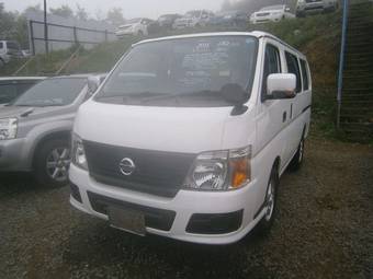 2011 Nissan Caravan Photos