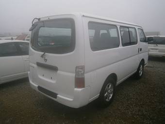 2011 Nissan Caravan Pictures