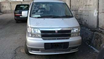 1998 Nissan Caravan Elgrand Images