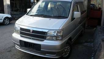 1998 Nissan Caravan Elgrand Pictures