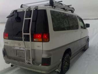 1999 Nissan Caravan Elgrand Pictures