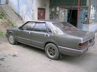 1989 Nissan Cedric