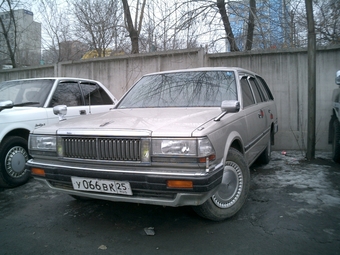 1990 Nissan Cedric