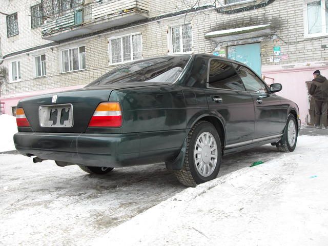 1995 Nissan Cedric