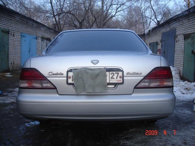 1996 Nissan Cedric