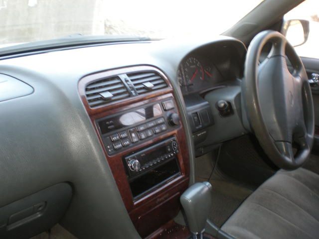 1997 Nissan Cedric