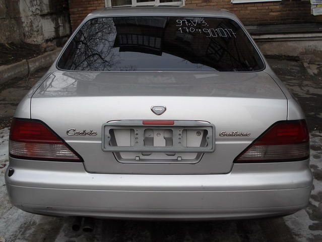 1997 Nissan Cedric