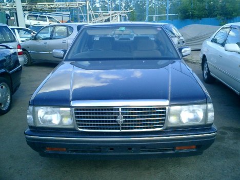 1998 Nissan Cedric Pictures