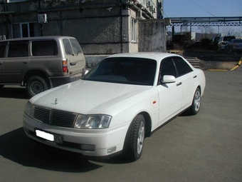 1999 Nissan Cedric