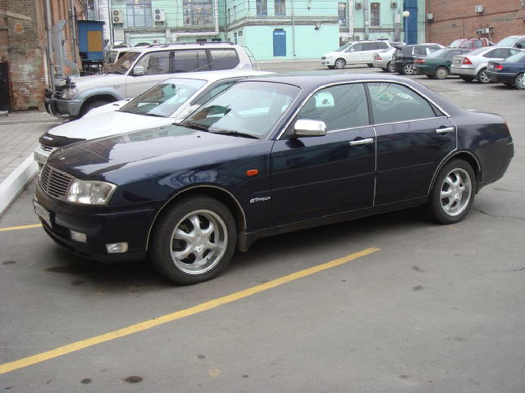 1999 Nissan Cedric