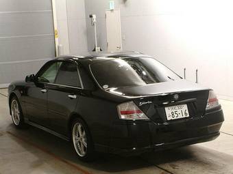 1999 Nissan Cedric Photos