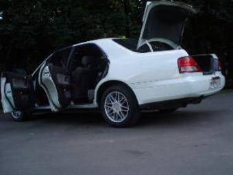 1999 Nissan Cedric Pictures