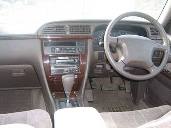 1999 Nissan Cedric Pics