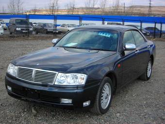 1999 Nissan Cedric Photos