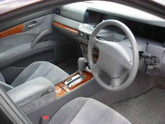 1999 Nissan Cedric Photos