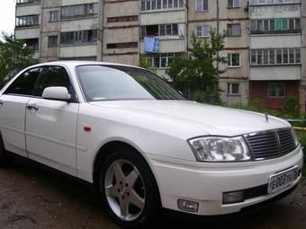 1999 Nissan Cedric Photos