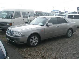 1999 Nissan Cedric Photos