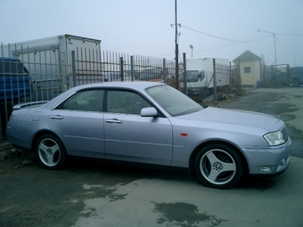 2000 Nissan Cedric