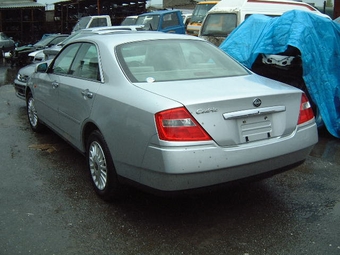 2000 Nissan Cedric