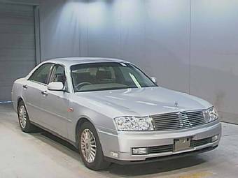 2000 Nissan Cedric