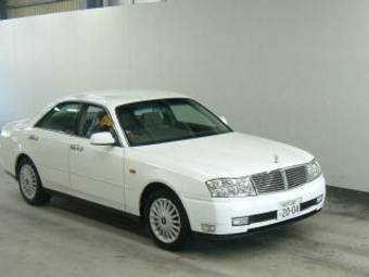 2000 Nissan Cedric