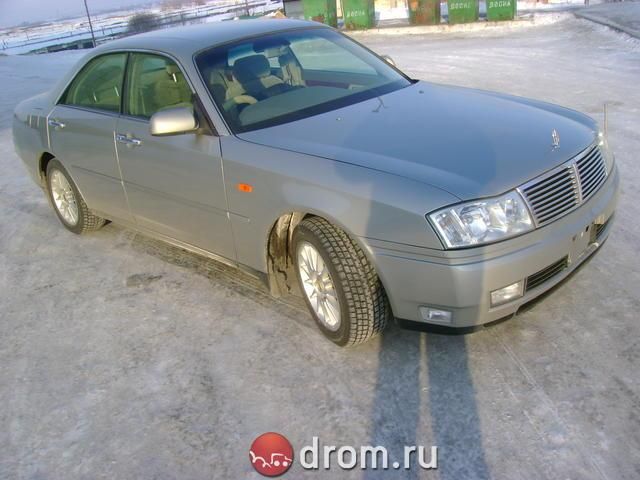 2000 Nissan Cedric