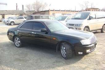 2000 Nissan Cedric