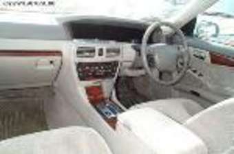 2000 Nissan Cedric Pictures