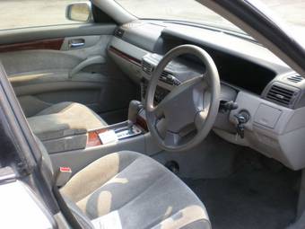 2000 Nissan Cedric Pictures