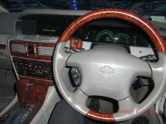 2000 Nissan Cedric Pictures