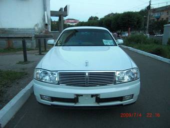 2000 Nissan Cedric Photos