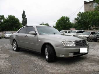 2000 Nissan Cedric Pictures