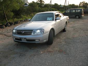 2000 Nissan Cedric Pics