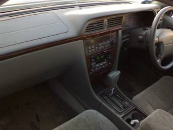 2000 Nissan Cedric Photos