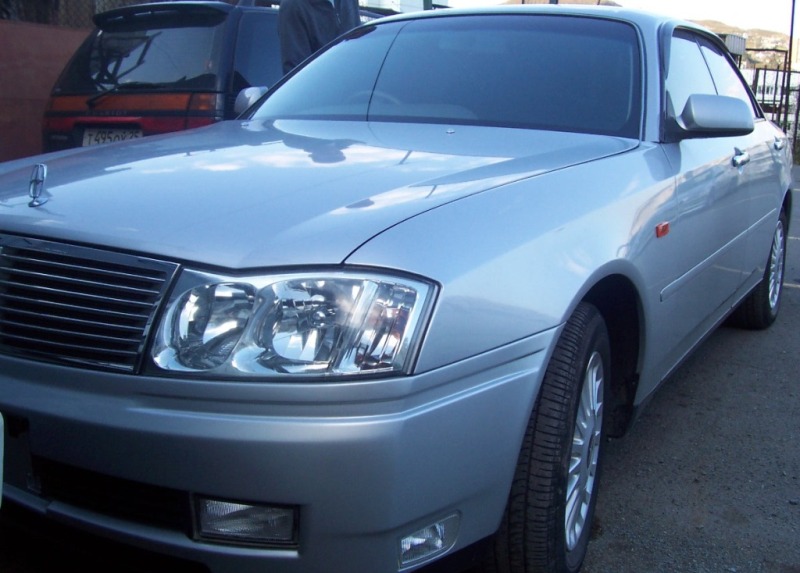 2001 Nissan Cedric