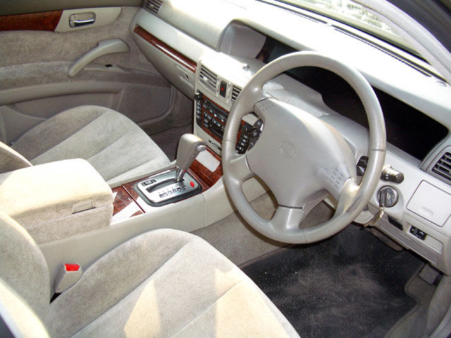 2001 Nissan Cedric