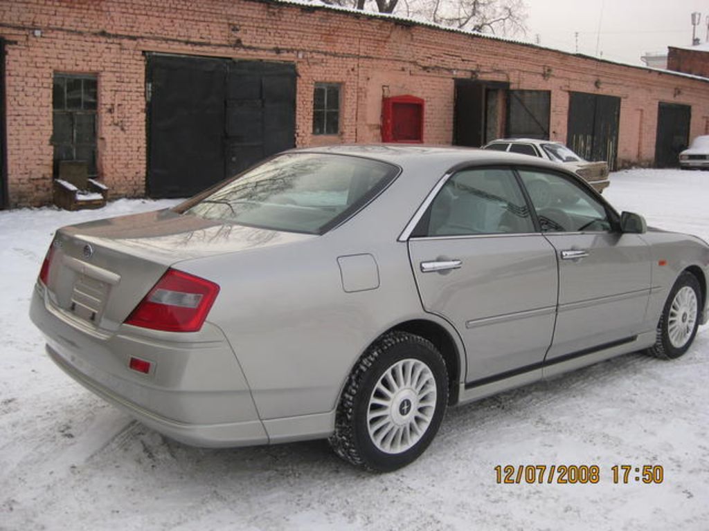 2001 Nissan Cedric