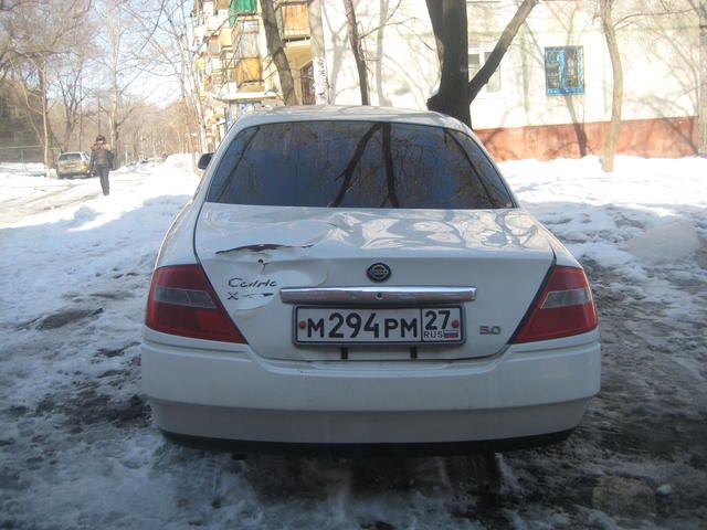 2001 Nissan Cedric