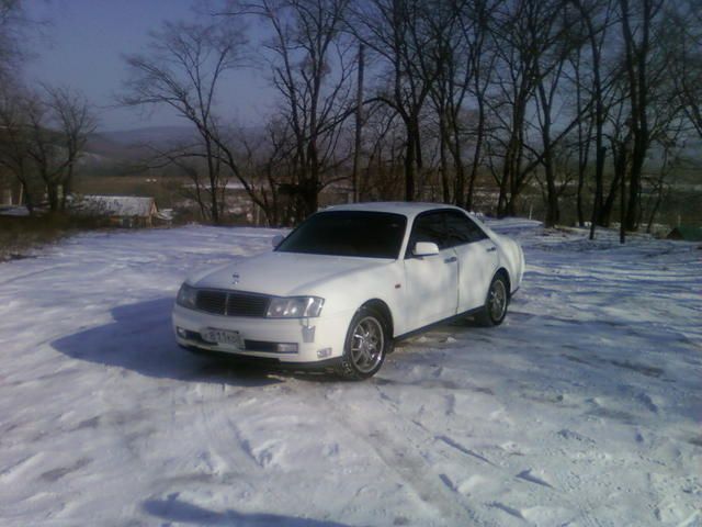 2001 Nissan Cedric