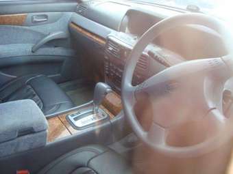 2001 Nissan Cedric Photos