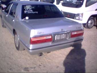 2001 Nissan Cedric Pictures